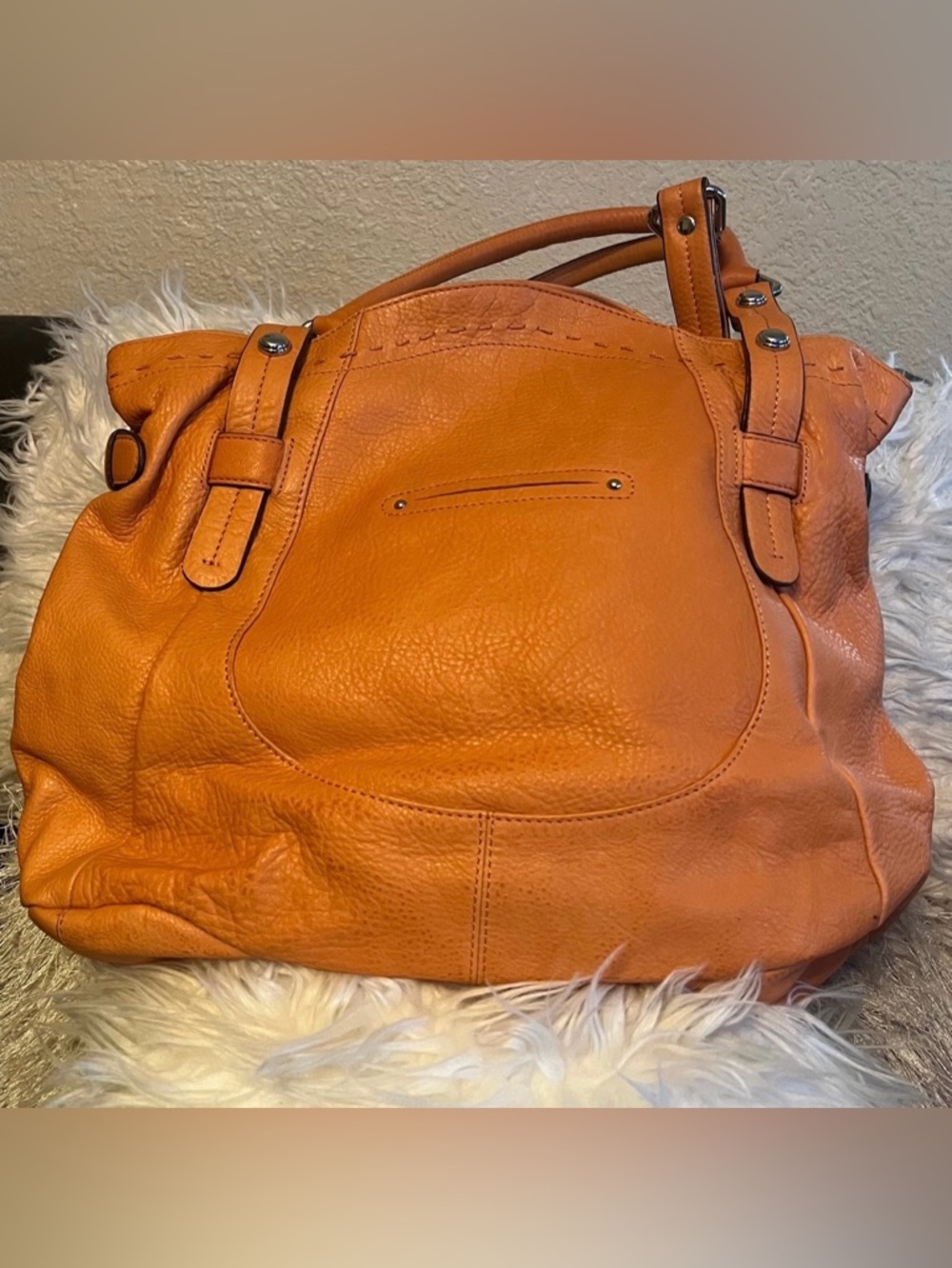 🔥B. Makowsky Orange Leather Drawstring Tote Shoulder Bag - Picture 2 of 7